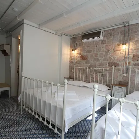 Cesmeli Han Ayvalik Room photo