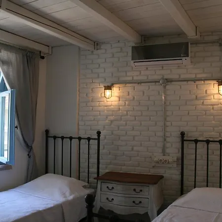 Cesmeli Han Ayvalik Room photo