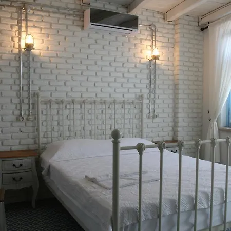 Cesmeli Han Ayvalik Room photo